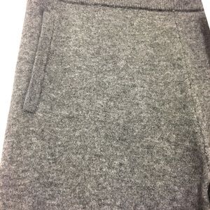 Womens sweater knit pant in 70% wool 30% cashmere